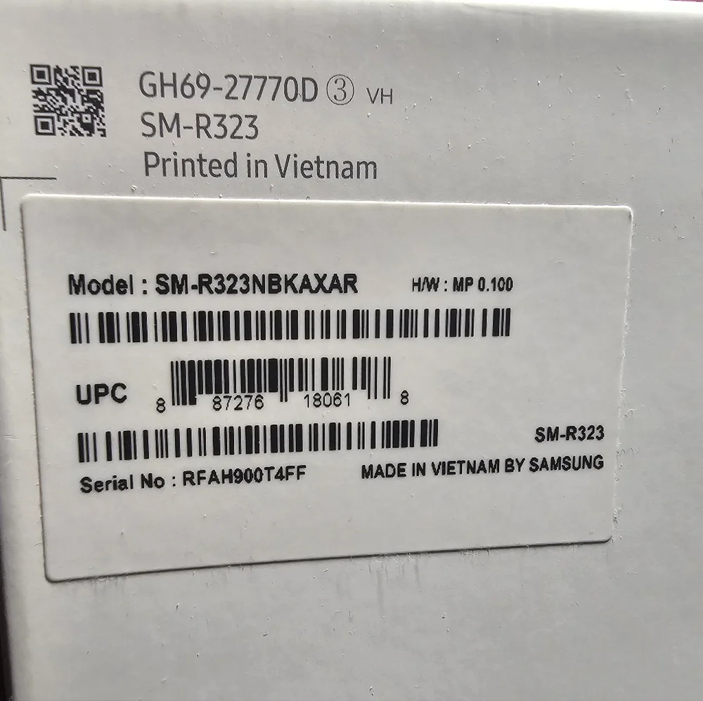 Samsung Gear VR - Brand New in Box